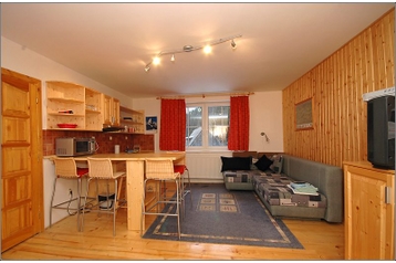 Частен дом Huty 6